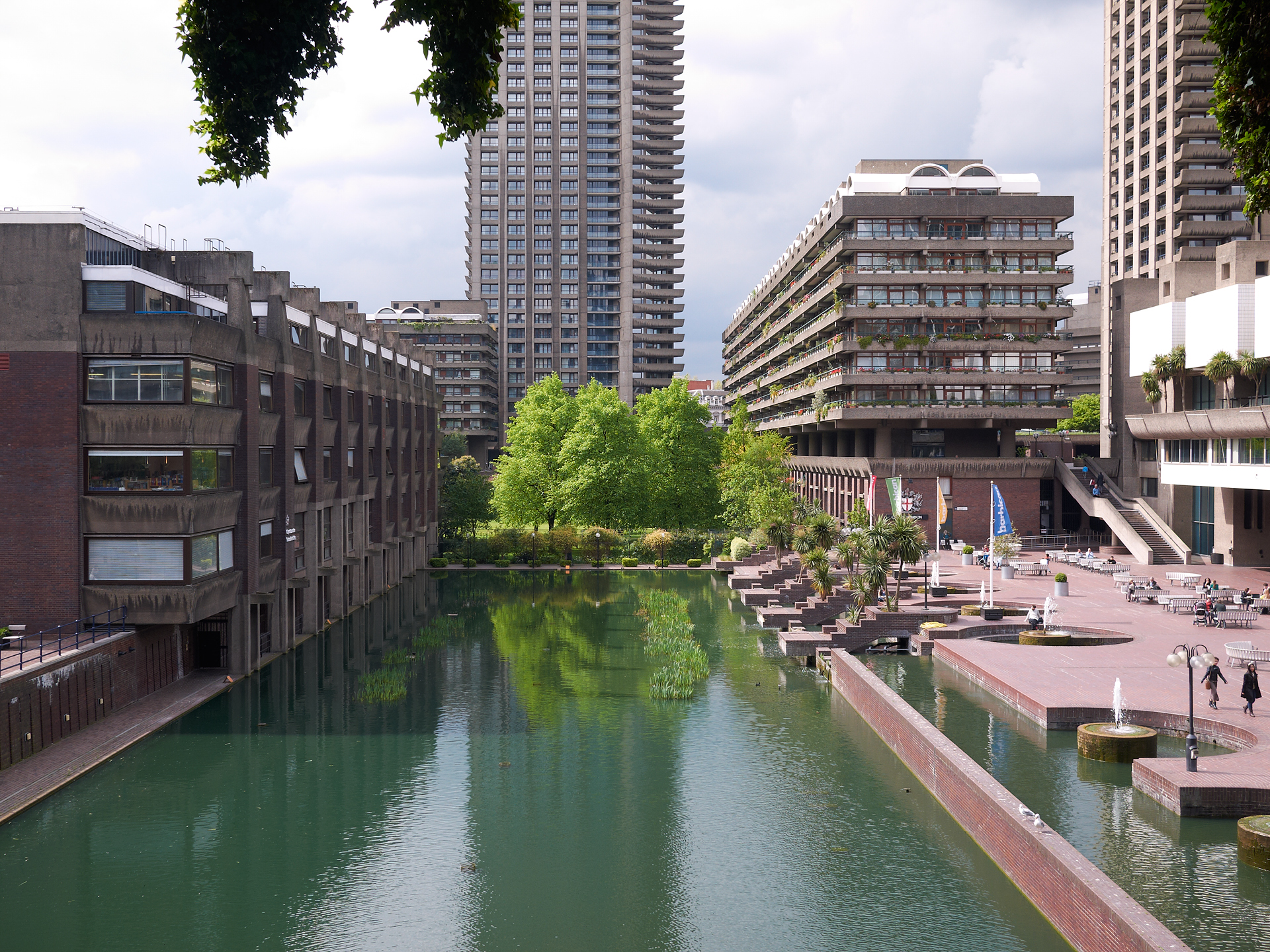 Barbican Estate, Chamberlin, Powell and Bon. 